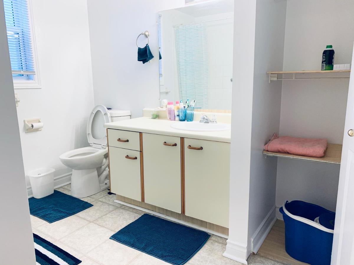 Private Fully Furnished Room In Halifax Shared Washroom Exteriör bild
